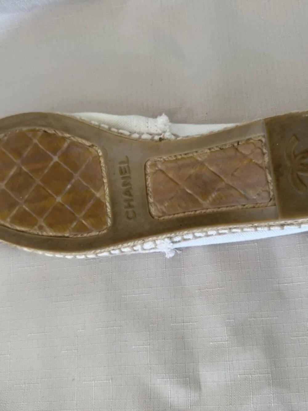 Authentic Chanel CC Canvas Espadrilles White Black Cap Toe Flats 39 11P Spain